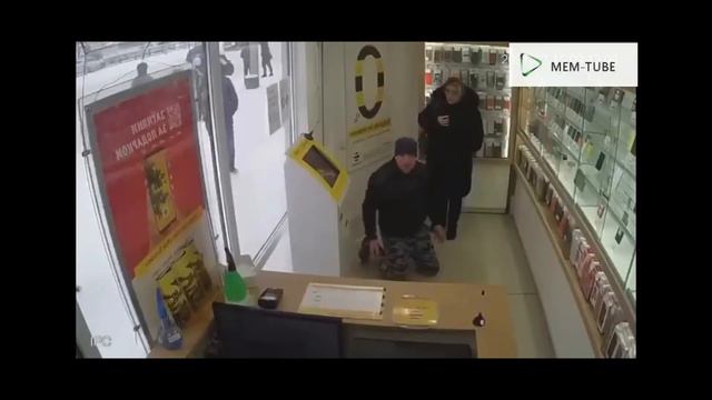 Выживаю на протяжении 6 минут | Sims 2: Истории робинзонов смотреть онлайн