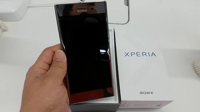 Sony Xperia XZ Premium Tanıtım Ve Kutu Açılımı смотреть онлайн