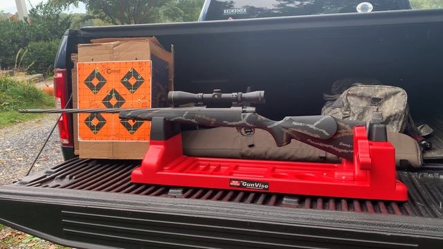 Lessons from rifle break in and shooting groups to test ammo- Weatherby Vanguard Meateater 300 WBY смотреть онлайн