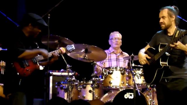 JONAS HELLBORG & GINGER BAKER GROUP - Narodni dom Maribor 2011 Part 1 смотреть онлайн
