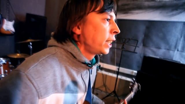 Давыдов Денис - Гость (на стихи Н.М.Рубцова) смотреть онлайн