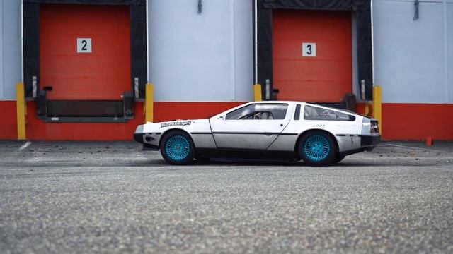 Delorean V8 Chevrolet front engine first test смотреть онлайн
