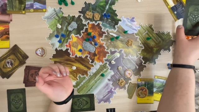 Играем в ИНИШ втроем