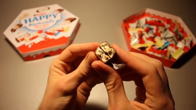 Kinder Happy Moments Mix Review смотреть онлайн