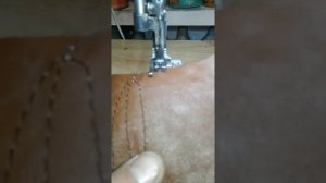 !!!ПРОДАМ!!!Швейная машина рукавная окантовочная 550 класс с троуным транспортом материала