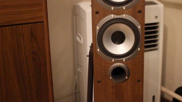 Cambridge Audio CD4, Monitor Audio BR 5