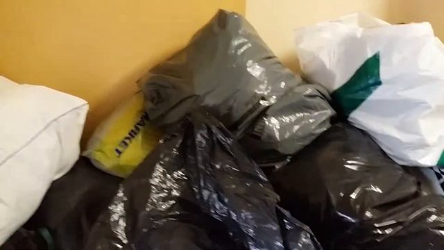 ГУМАНИТАРНЫЕ ВОЙСКА ГОТОВИМСЯ К ОТПРАВКЕ ГУМАНИТАРНОЙ ПОМОЩИ 22.11.14 смотреть онлайн