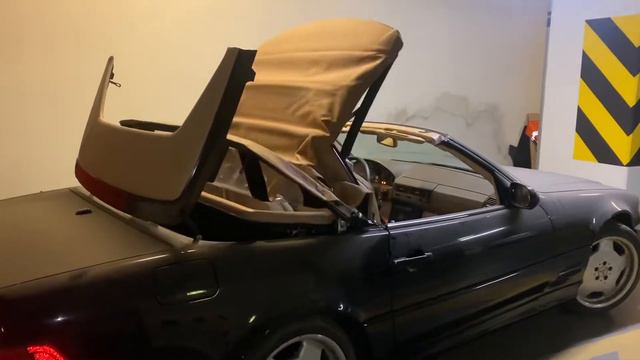 Mercedes SL R129 soft top opening automatic 2000 SL500 beige 040 AMG смотреть онлайн