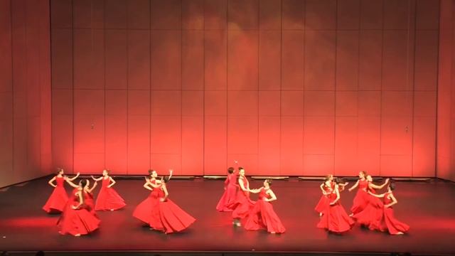 SPANISH SUITE смотреть онлайн