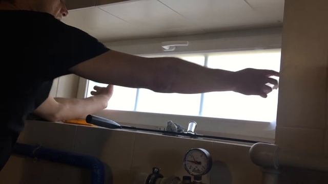 Как наносить пенку на стекло