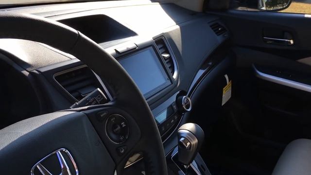 New 2016 Honda CR-V Touring 2WD walk around demo. Just off the truck смотреть онлайн