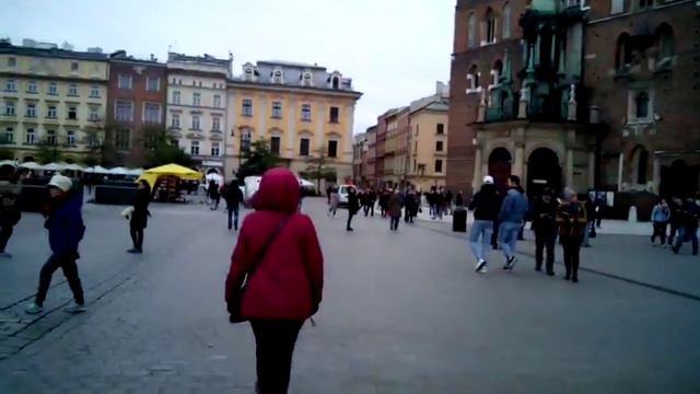 КРАКОВ ПОЛЬША / Что в ЦЕНТРЕ города? / Starbucks / Что интересного? смотреть онлайн