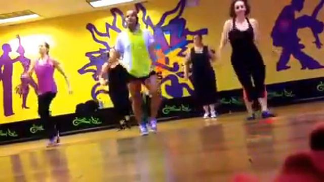 Tche tcherere tche tche - Gusttavo Lima By Kevin Garcia (ZUMBA) смотреть онлайн