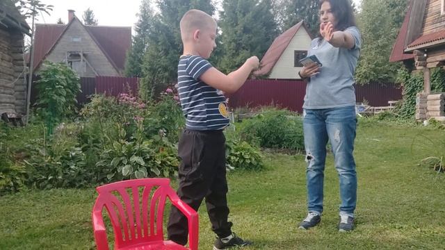 IQ Game. Игра обьяснялка-Угадай слово на русском и английском языке. смотреть онлайн