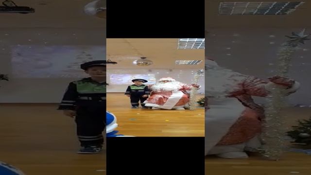 Новогодний утренник в Брусничке