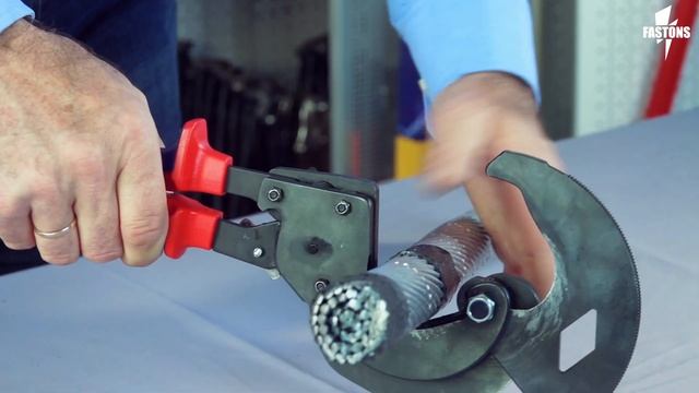 NOŻYCE ZAPADKOWE KNIPEX - Jak Uciąć Kabel Aluminiowo-stalowy? EKSPERT POLECA