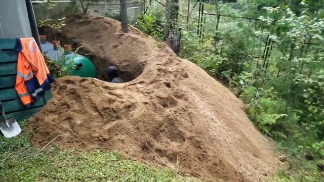 Монтаж Септика 3 куба вручную-своими силами! смотреть онлайн