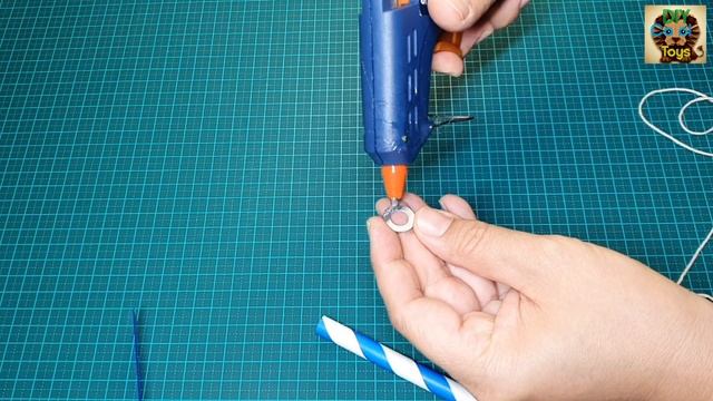 DIY Simple Propeller Shooter / Launcher смотреть онлайн