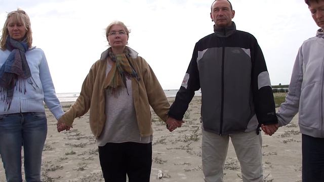 Ритуал на берегу острова Рухну,Балтийское море. 19.08.2012. смотреть онлайн