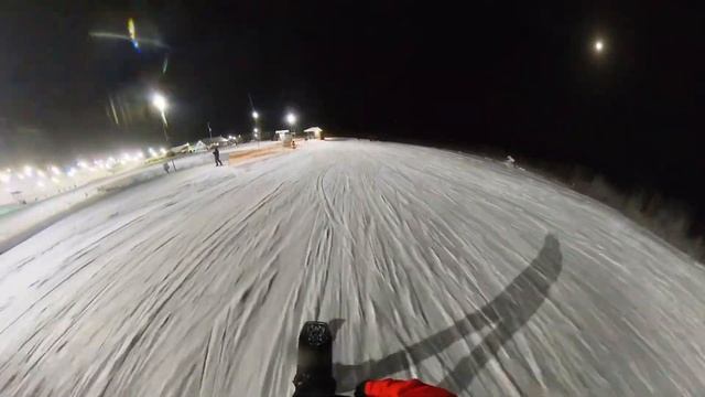 Горнолыжный курорт Снежный, снято и смонтировано Insta 360 r смотреть онлайн