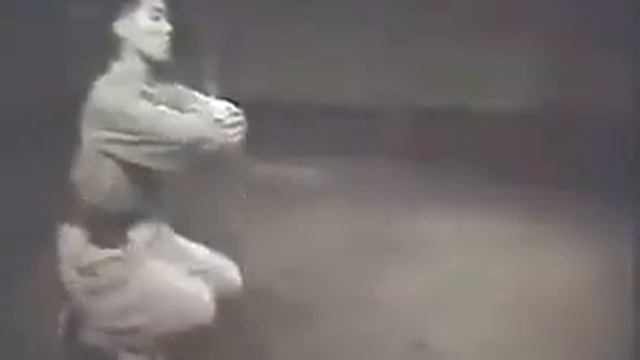 Старое раритетное видео: тренировка в пекинской опере. смотреть онлайн