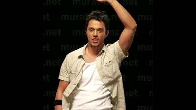 Murat Boz - Umrumda Degilsin - Maximum 2007 смотреть онлайн