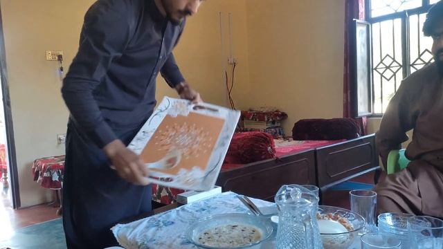 Dost ka Ghar Eid Dawat || Meetup with College Friends || AYV смотреть онлайн