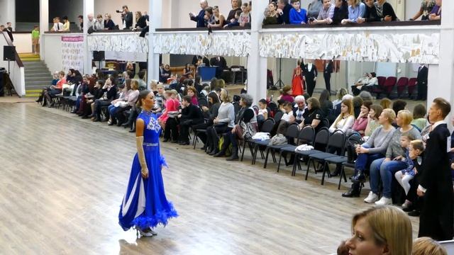 Молодежь - медленный вальс, танго, венский вальс, квикстеп смотреть онлайн