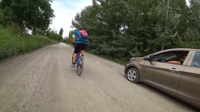 Съездили с Андреем в лесопарк Хомуты смотреть онлайн