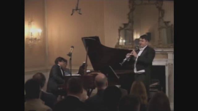 Pascal Archer plays Claude Debussy's "Première Rhapsodie" смотреть онлайн