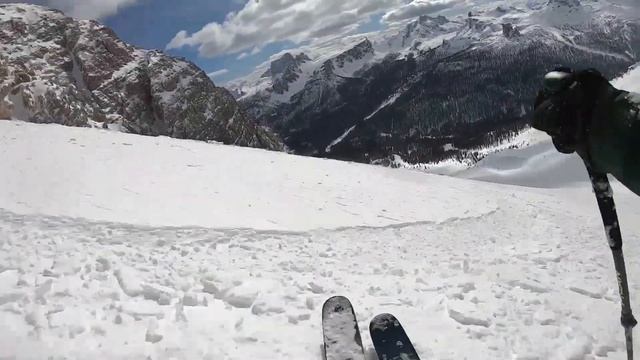 Bus Tofana - Cortina D'Ampezzo - Skiing in the Dolomites смотреть онлайн