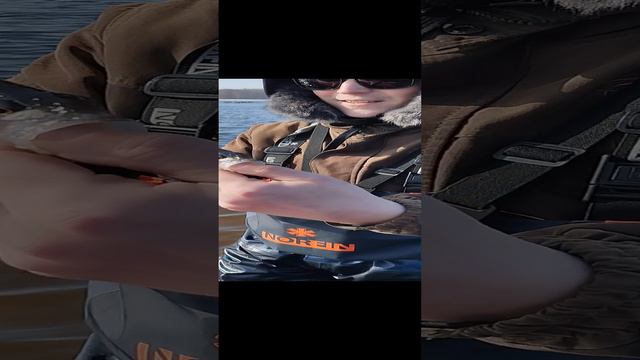Рыбалка на спиннинг весной. Весенний окунь на спиннинг. #рыбалка #shortvideo #fishing #природа смотреть онлайн
