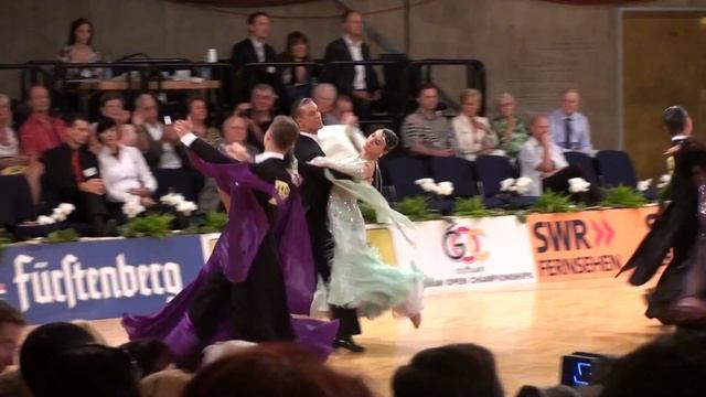 German Open Ballroom Standard 2009 - Waltz - Sergei Konovaltsev and Olga Konovaltseva смотреть онлайн