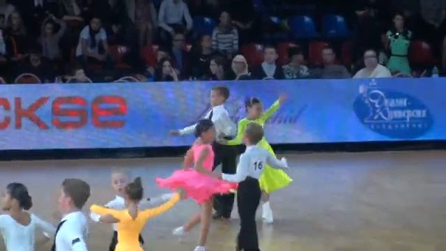 Курбатов Кирилл - Гаптулбарова Олеся. Дэнс Аккорд 2013. Дети 1. Финал. смотреть онлайн