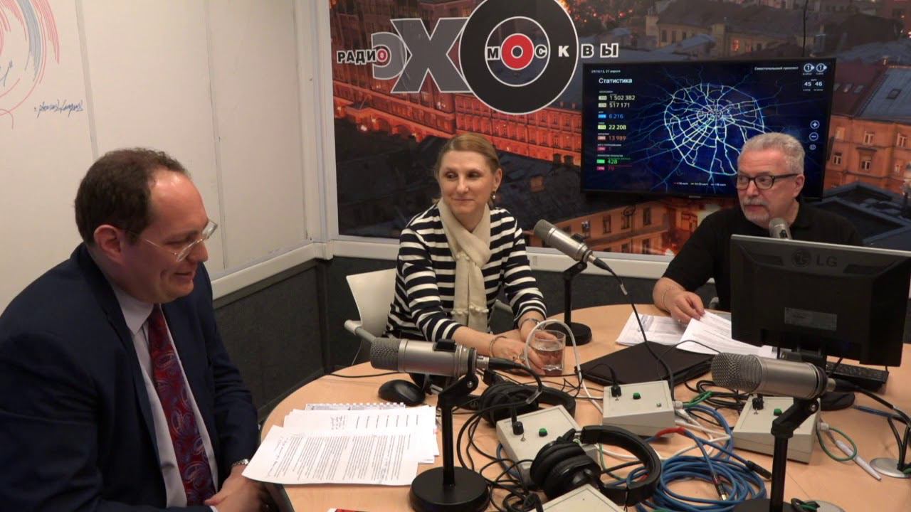 РАДИО "ЭХО МОСКВЫ". ДЕТСКАЯ ПЛОЩАДКА С ПАПАШЕЙ ГУЛЬКОМ смотреть онлайн