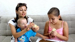 Ирочка принесла ЦЫПЛЯТ ДОМОЙ вместо КРОЛИКА! УРАА у нас есть ДОМАШНИЙ ПИТОМЕЦ