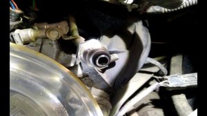 Запах бензина в салоне авто устраняем