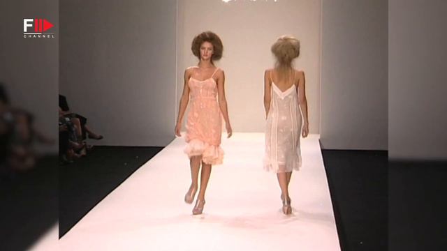 2000's Icon | ROSIE HUNTINGTON-WHITELEY | Fashion Channel смотреть онлайн