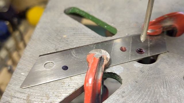 Мало кто знает секрет старой ножовки!!! Гениальная идея за несколько минут! смотреть онлайн