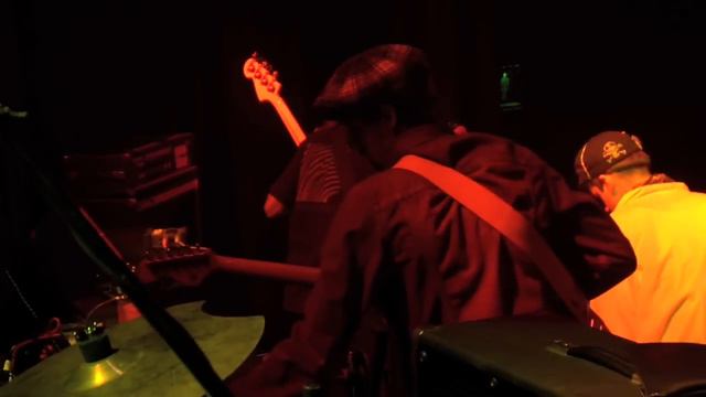 Humo del Cairo ft. Nairobi "Agave dub" смотреть онлайн