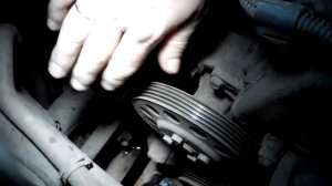 Лансер 9 1,6 засвистел подшипник помпы