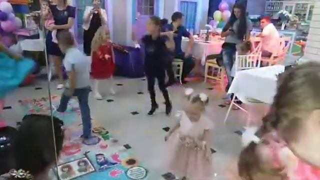 Двигайся, замри смотреть онлайн