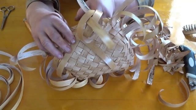 Шкатулка из бересты с посадкой под крышку смотреть онлайн