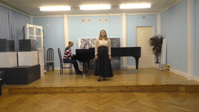 П. Булахов, сл. А. Фета `Молчали листья, звёзды рдели`. Исполняет Даша Сочнева, сопрано смотреть онлайн