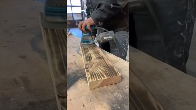 Wood Burning Hack for Rustic Look! смотреть онлайн