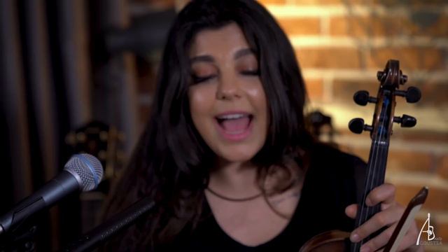 Bana Ellerini Ver Akustik Düzenleme (Cover), Özdemir Erdoğan - Tilbe Germencik смотреть онлайн