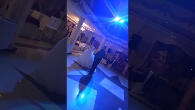 Песня папе от дочери на свадьбе смотреть онлайн
