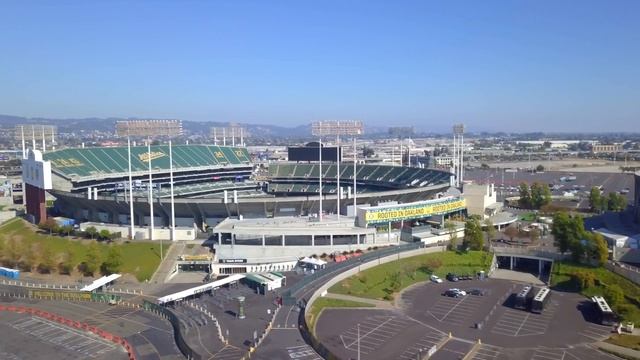 Oracle Arena/ Oakland Colisuem Dji Mavic Pro смотреть онлайн