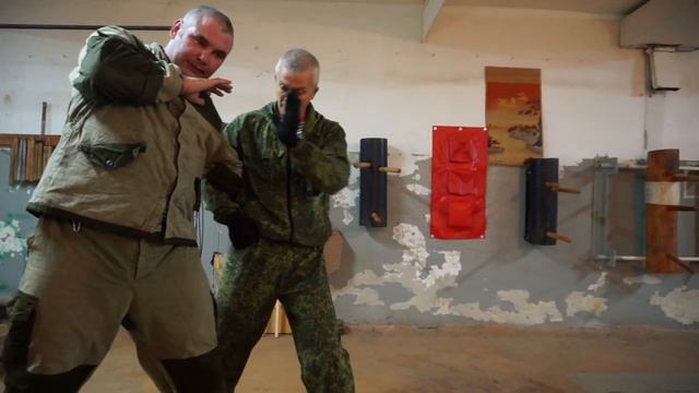 Размашистый удар. Защита ч 4 смотреть онлайн