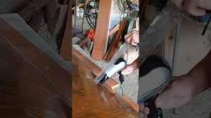 Снимаем с поликарбоната плёнку.